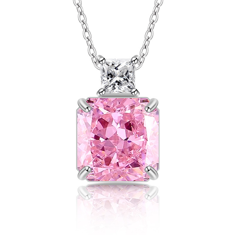 Ciondolo quadrato con diamante - Perfume Fine Fragrance recensione e prezzo