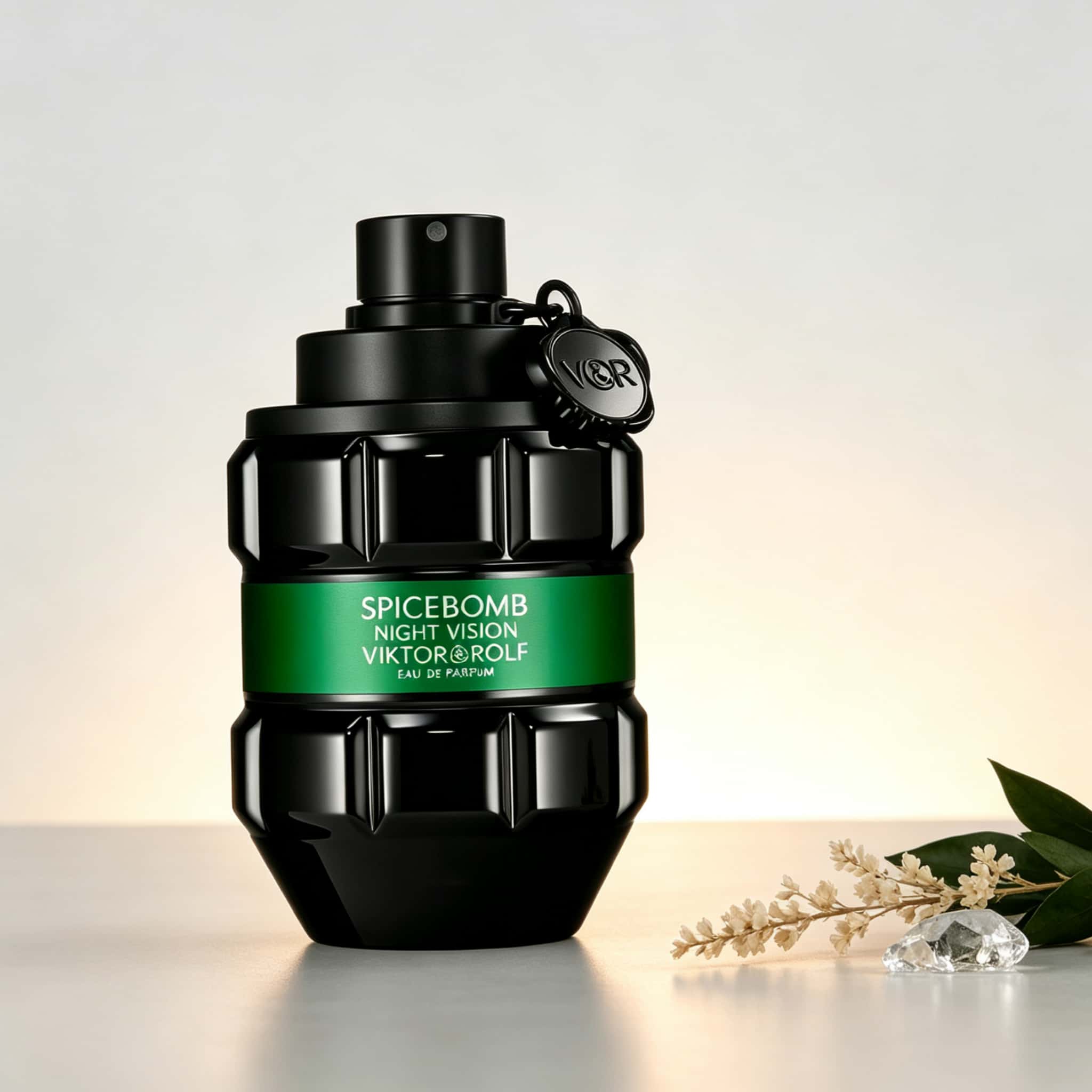 Viktor & Rolf Night Vision EDP - Perfume Fragrance Man recensione e prezzo