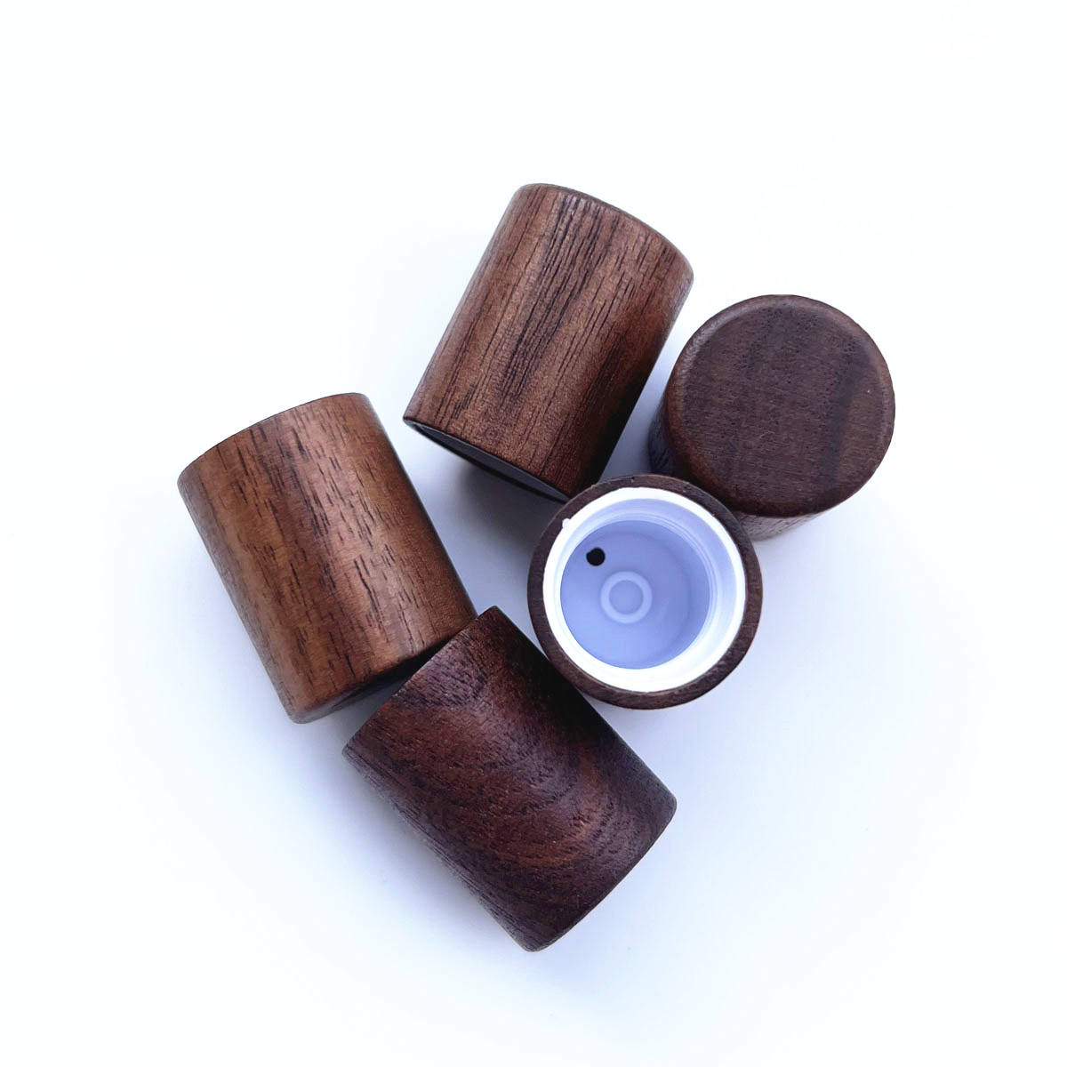 10X Tappi in Legno di Noce Ner - Attar Oil Roll On recensione e prezzo